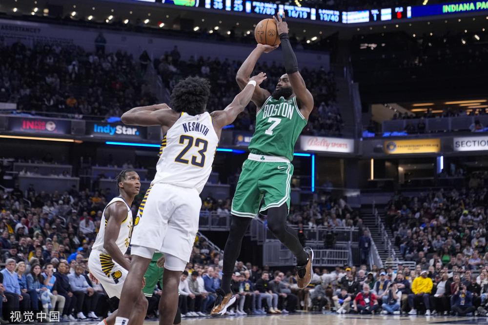 对年轻选手 对年轻选手