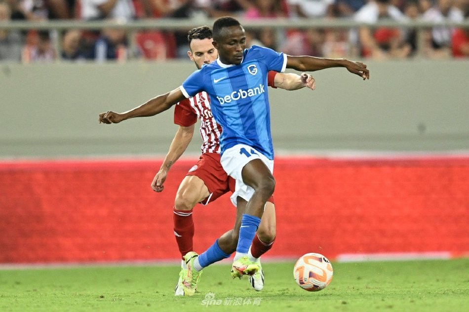 新闻搜索中 新闻搜索中