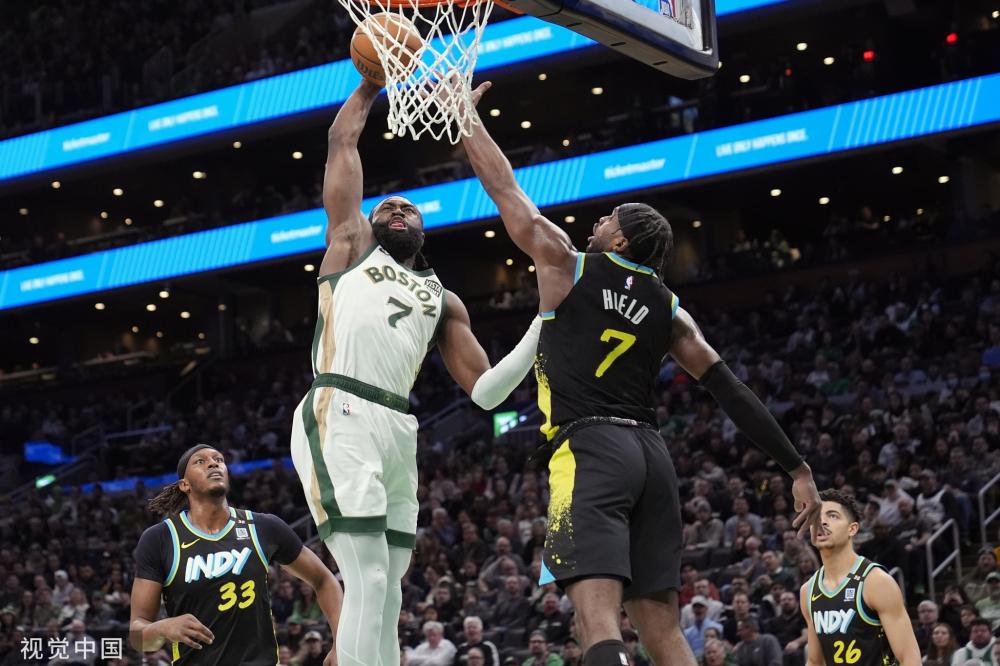 与夸张倒地 与夸张倒地